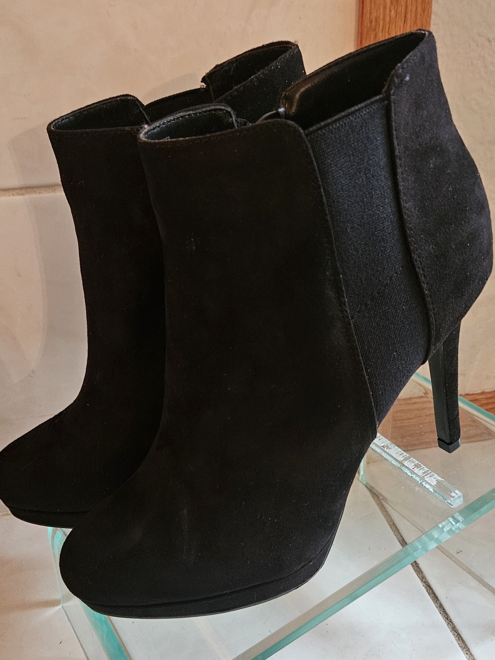 NIB Apt. 9 Black Suede High Heel Ankle Booties